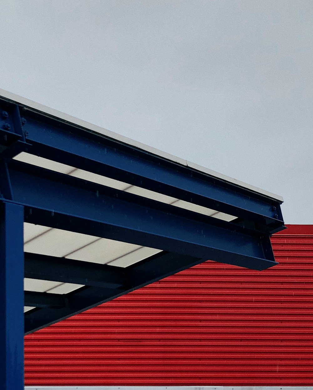 Red colour-coated metal roofing sheet